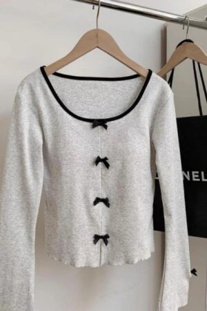 Coquette crop top 🖤