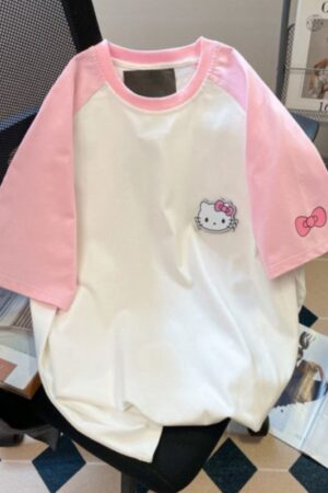 Hello kitty shirt 🎀