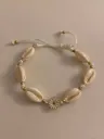 إسوارة - Beach Style - الصدف بالخيط الابيض ووردة